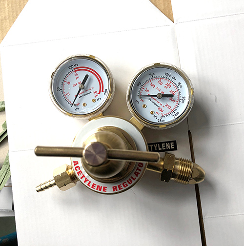 DH-10-AC Acetylene Gas Regulator with Two Gauges for Cutting and Welding