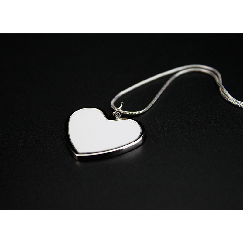 Custom Popular Sublimation Blank Heart Shaped Necklace